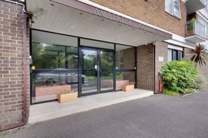 Communal Entrance- click for photo gallery